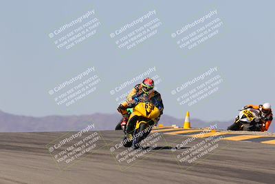 media/Oct-07-2023-CVMA (Sat) [[f84d08e330]]/Race 5 Amatuer Formula Middleweight/
